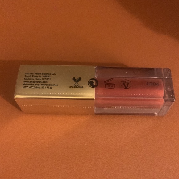 F.A.R.A.H matte liquid lipstick - Picture 4 of 5